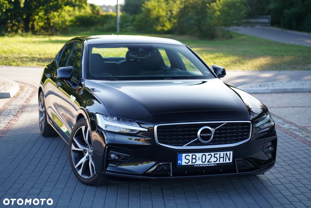 Volvo S60 T5 R-Design - 3