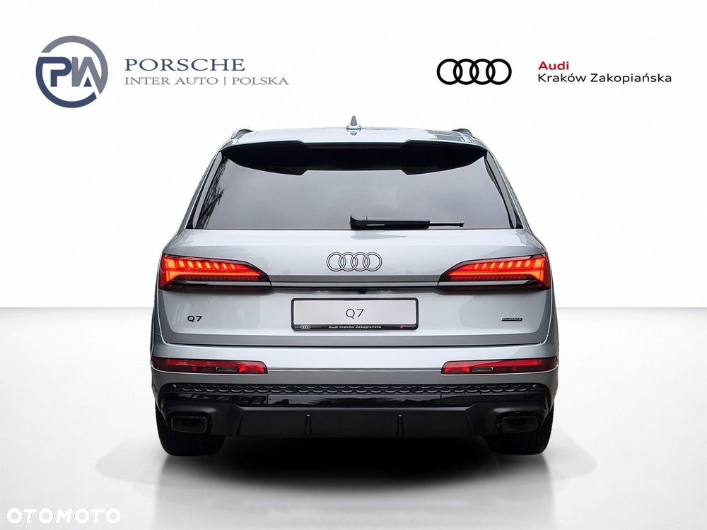 Audi Q7 - 8