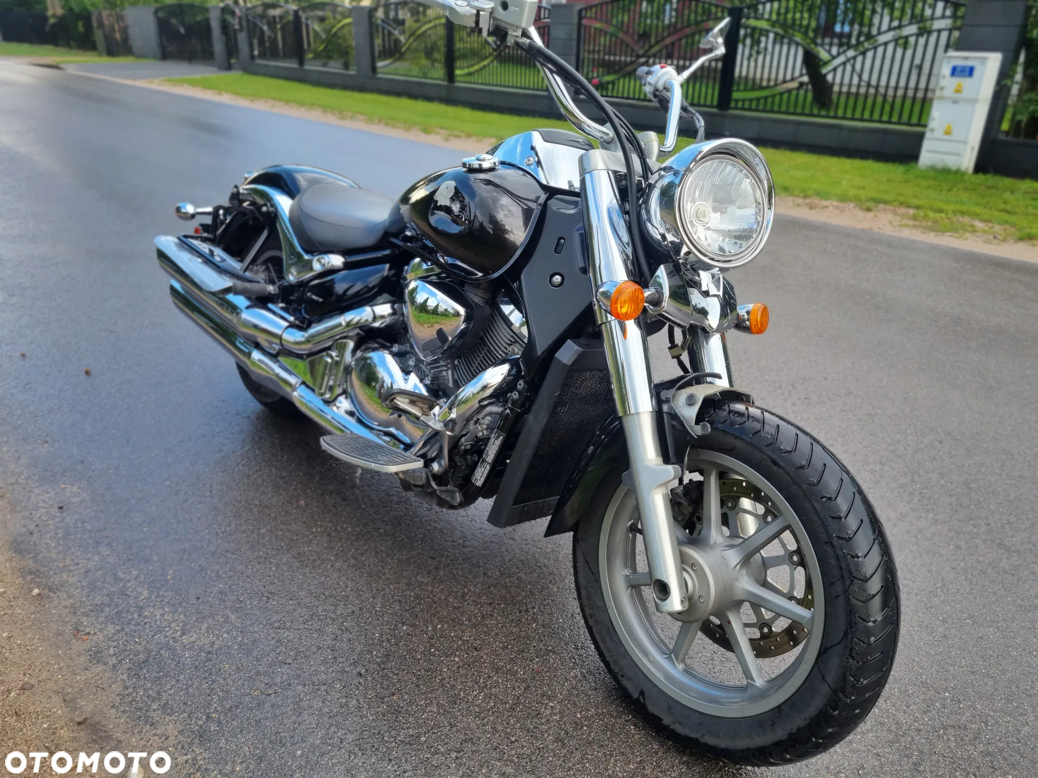 Suzuki VL 1500 Intruder LC - Boulevard C90 - 2