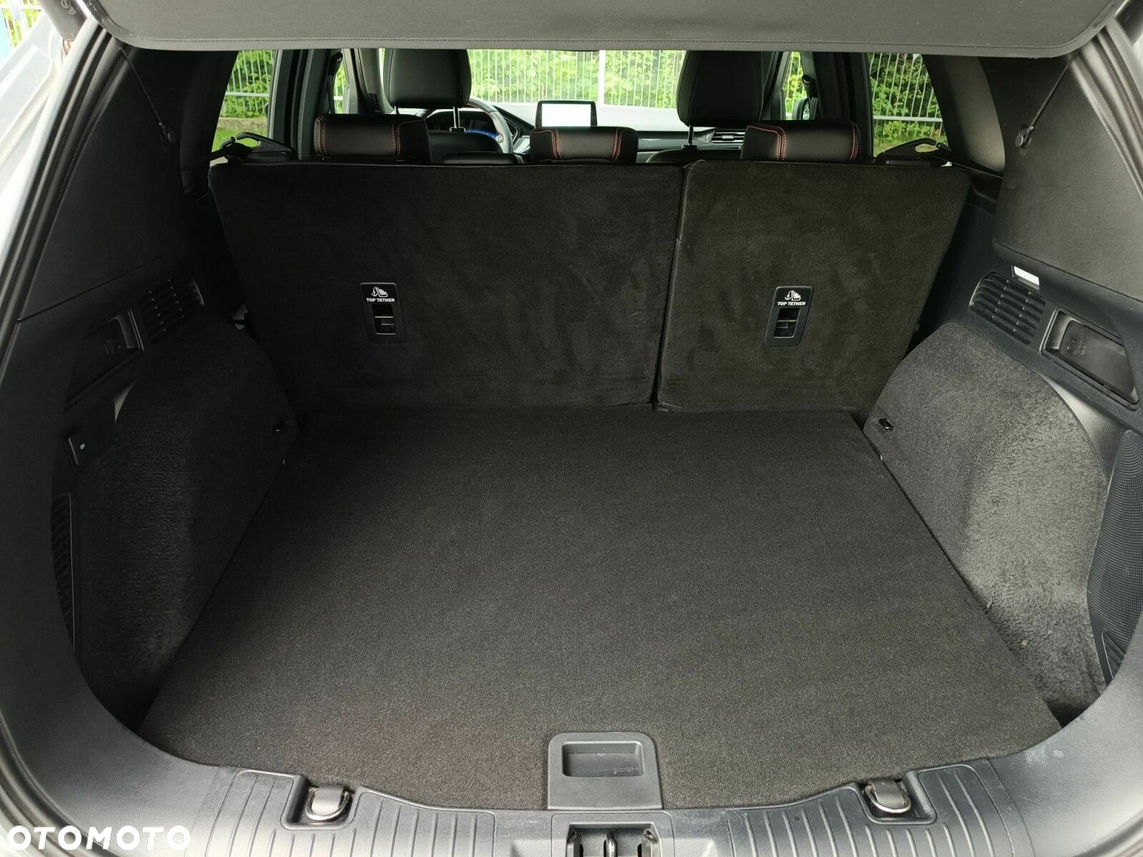 Ford Kuga - 40