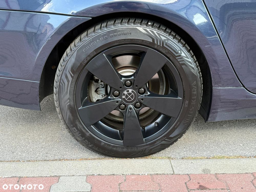 BMW Seria 5 530xd - 28