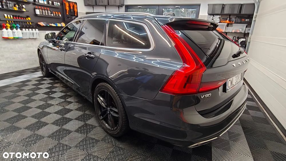 Volvo V90 D4 Geartronic Momentum - 15
