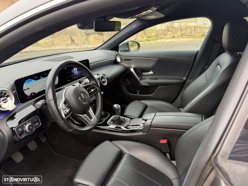 Mercedes-Benz CLA 180 - 5