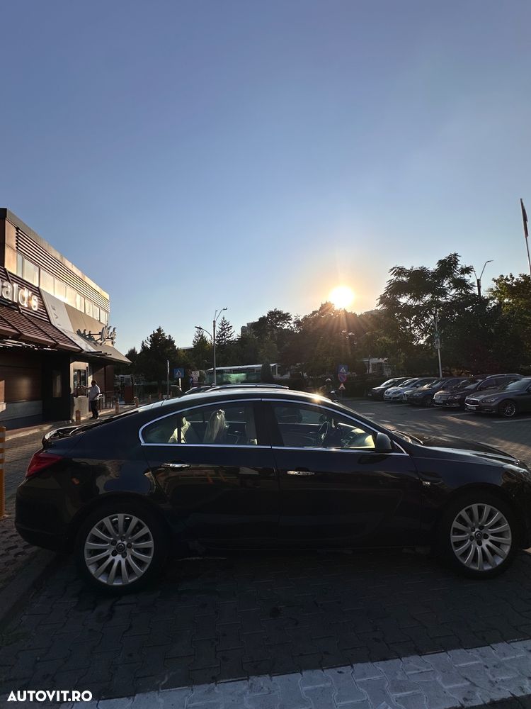 Opel Insignia 2.0 CDTI Sport Aut. - 2