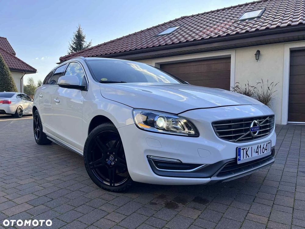 Volvo V60 D2 Geartronic Powershift Edition Pro - 26