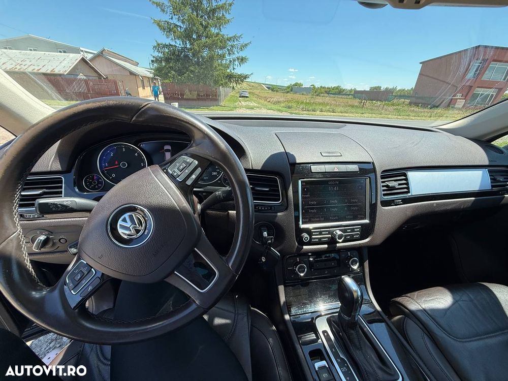 Volkswagen Touareg 3.0 V6 TDI BMT - 4