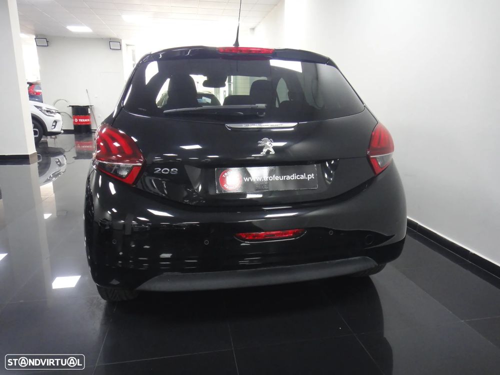 Peugeot 208 PureTech 110 Stop & Start Tech Edition - 5