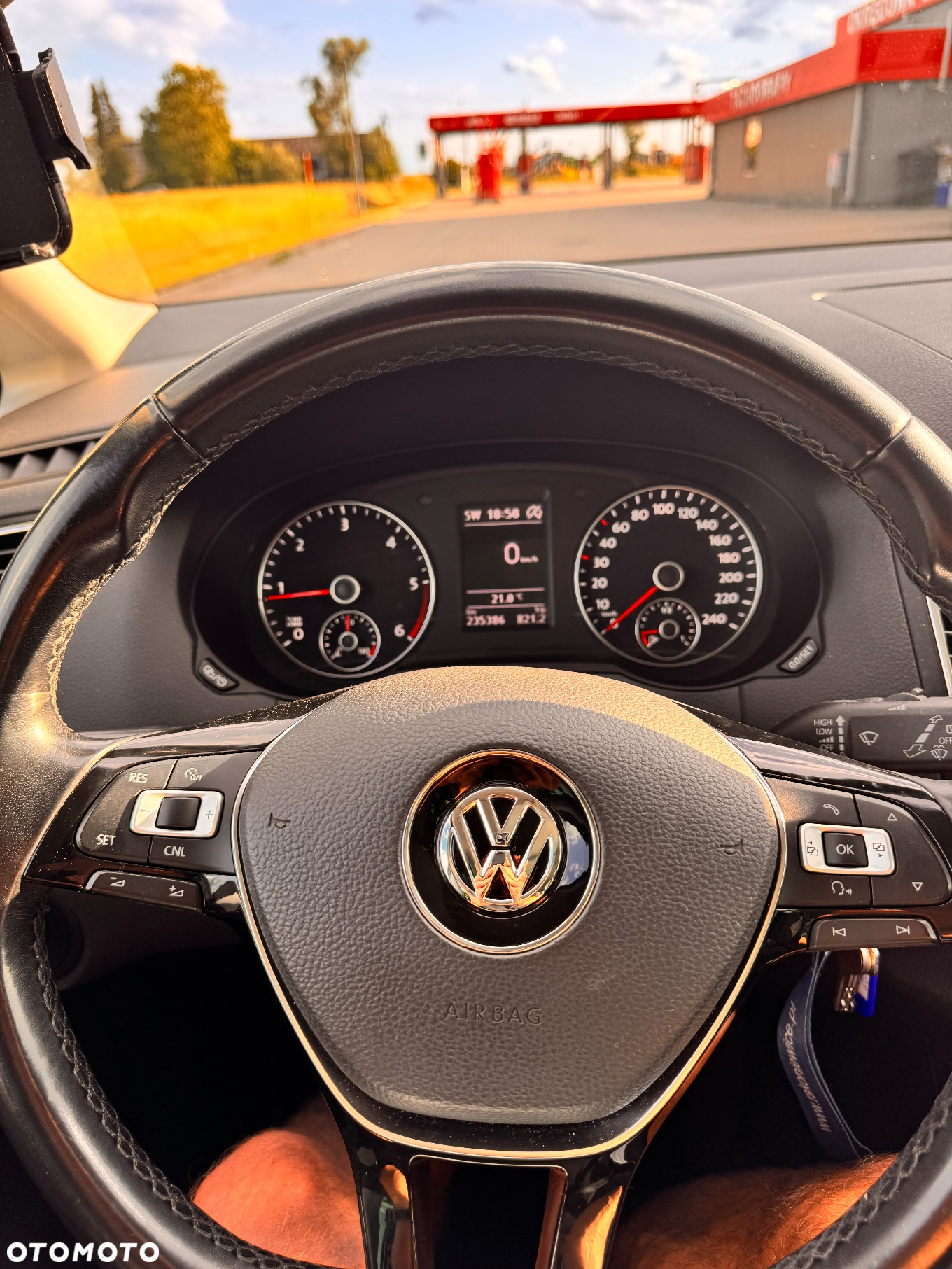 Volkswagen Sharan 2.0 TDI BMT Comfortline - 8