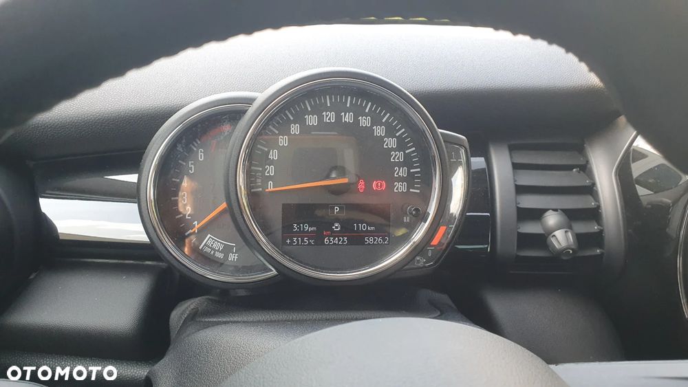 MINI Cooper 60 Years Chili - 29