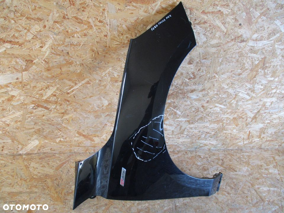 BŁOTNIK PRAWY PRZÓD PRZEDNI FORD FOCUS MK4 - 2