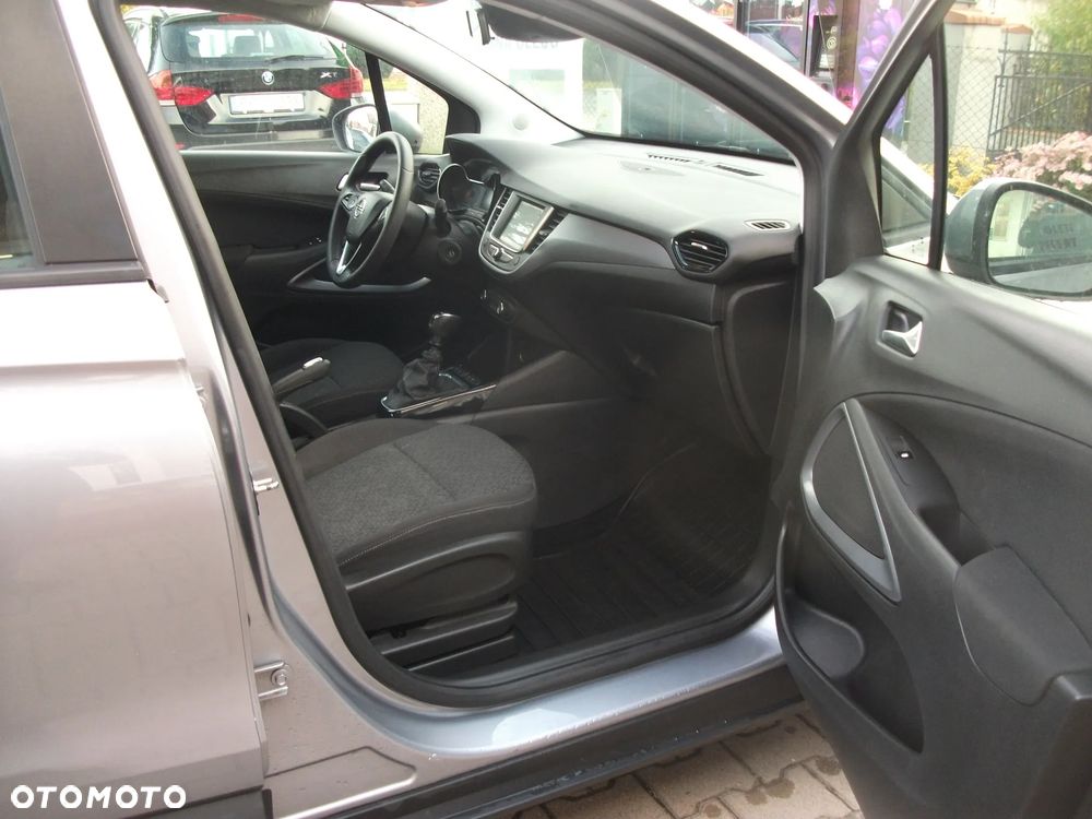 Opel Crossland X - 12