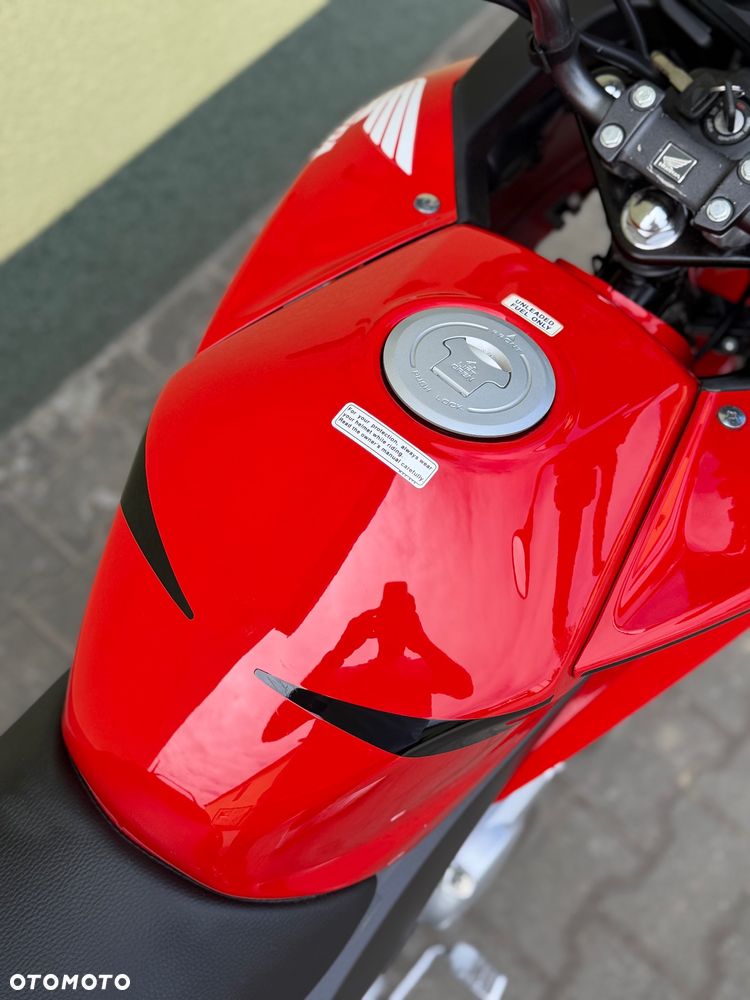 Honda CBF - 16
