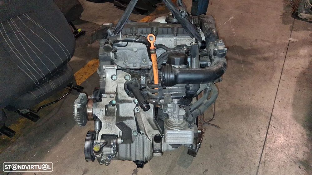 Motor AVF Audi A4 8E B6 1.9 tdi 130cv com injeção - 1