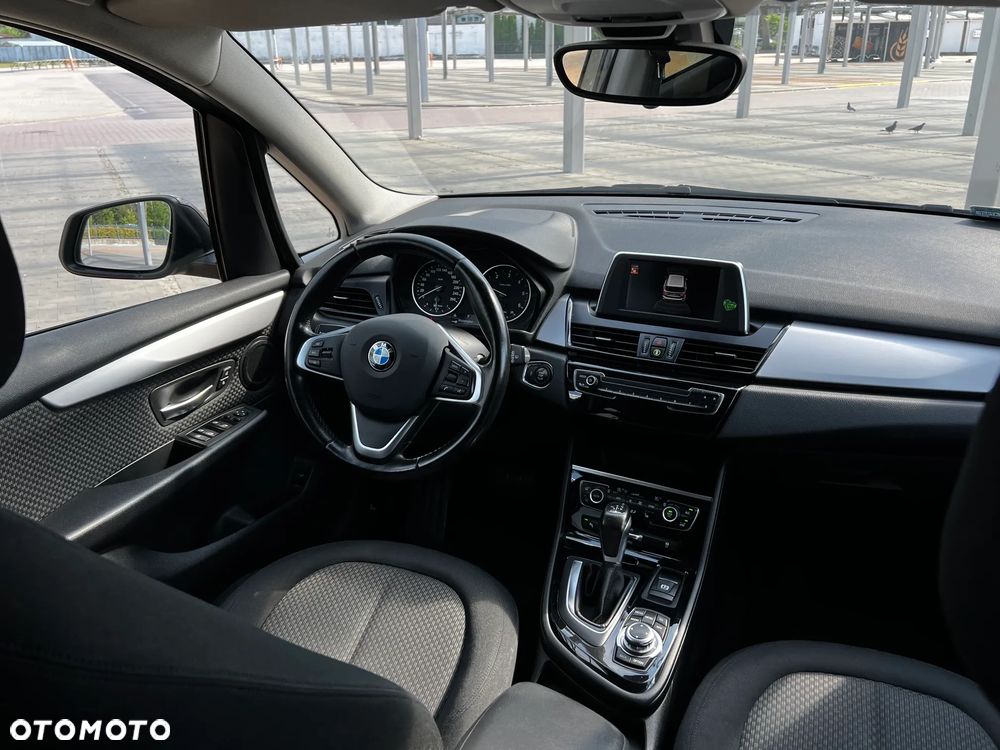 BMW Seria 2 218d Advantage - 21