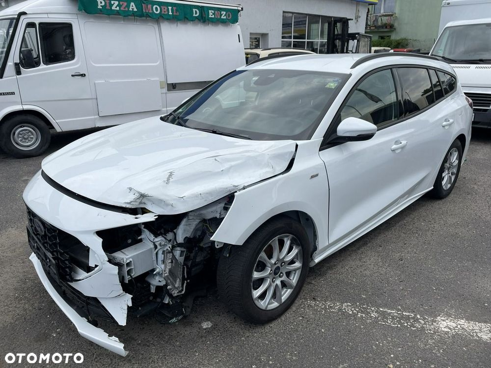 Ford Focus 1.5 EcoBlue STart-Stopp-System TITANIUM - 2