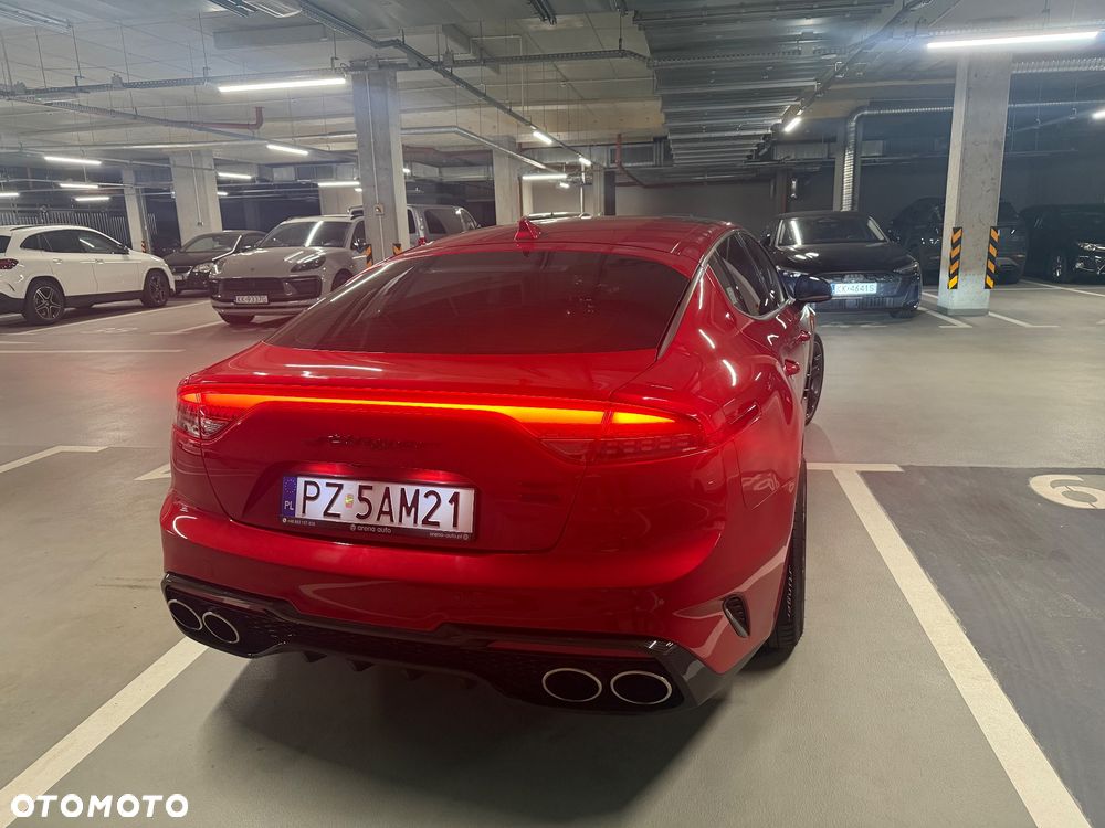 Kia Stinger - 7