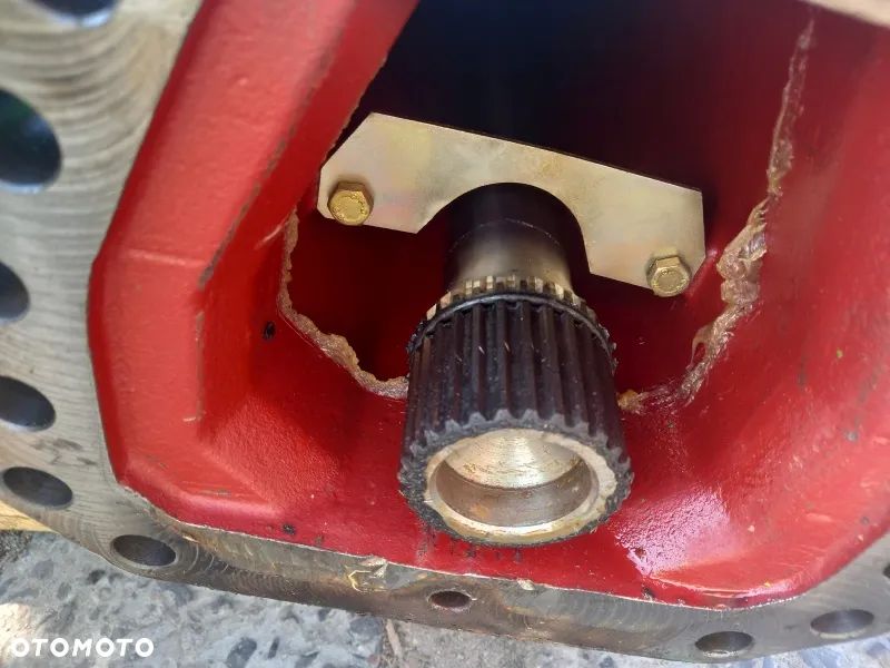 Elementy przedniej osi Dana Spicer 740/105 TLS bez hamulców John Deere 6620 - 10