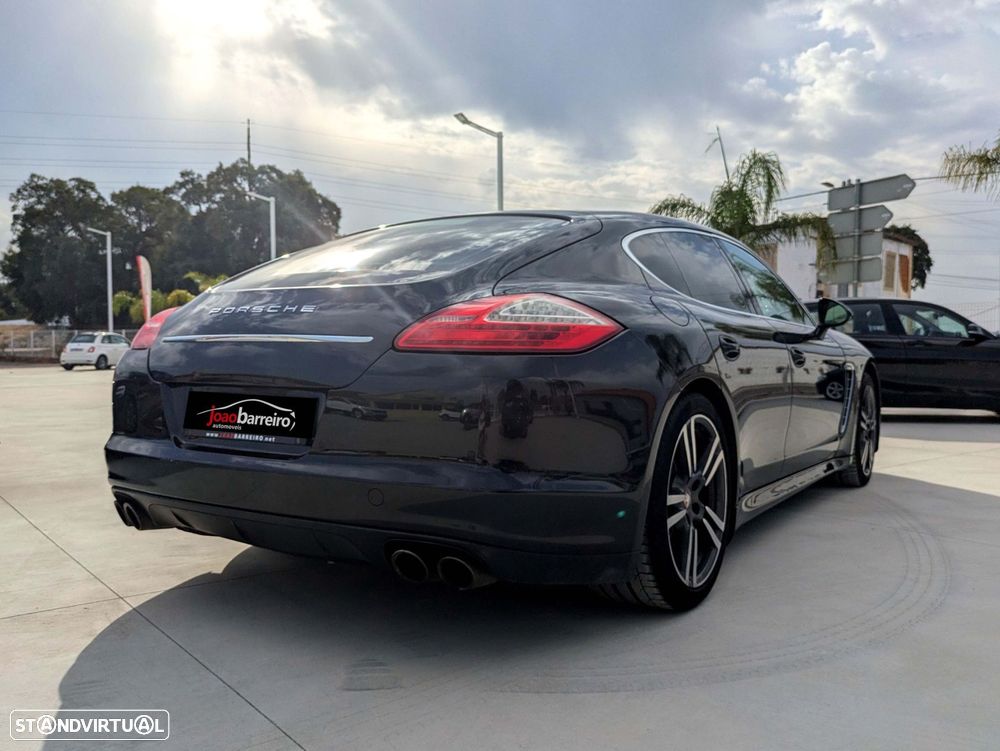 Porsche Panamera - 7