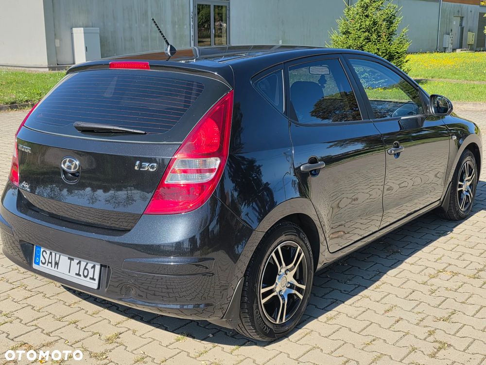 Hyundai i30 1.4 Base - 7