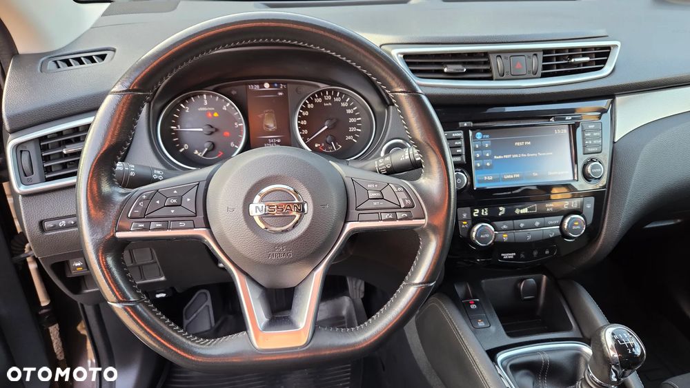 Nissan Qashqai 1.5 dCi N-CONNECTA - 20