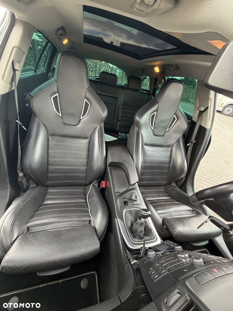 Opel Insignia - 16