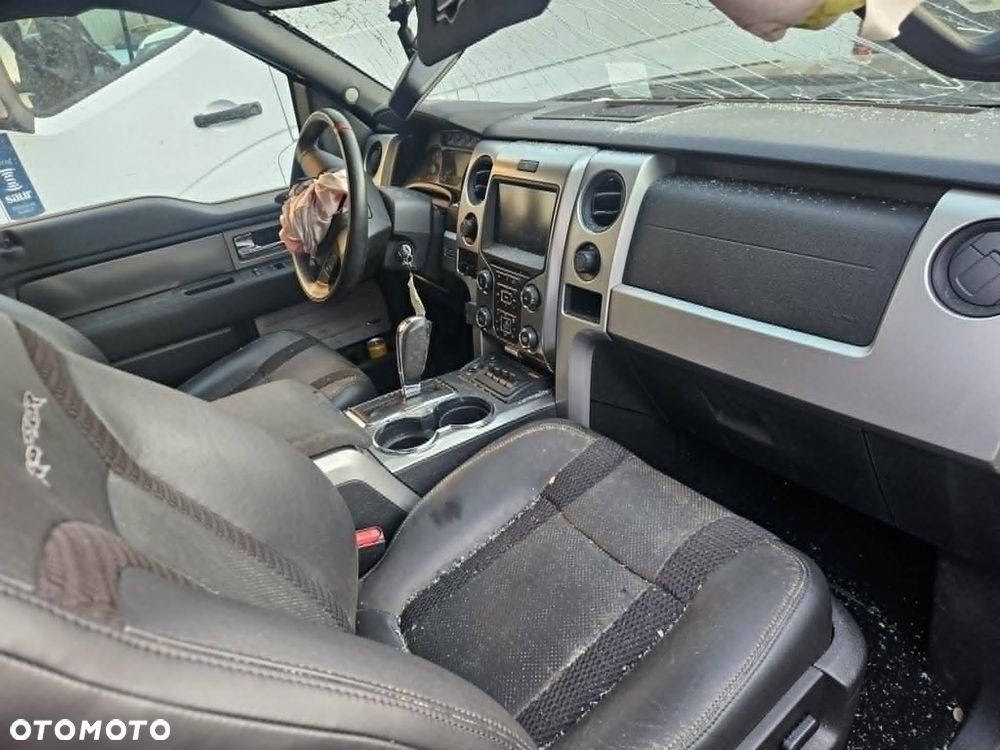 Ford F150 - 6