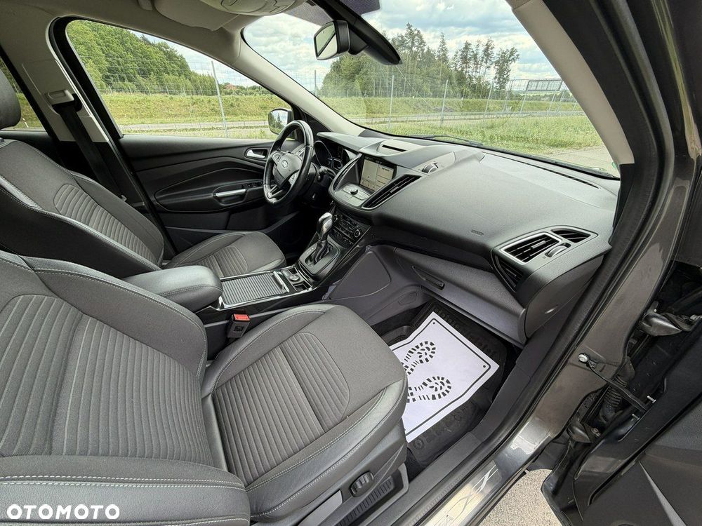 Ford Kuga - 9