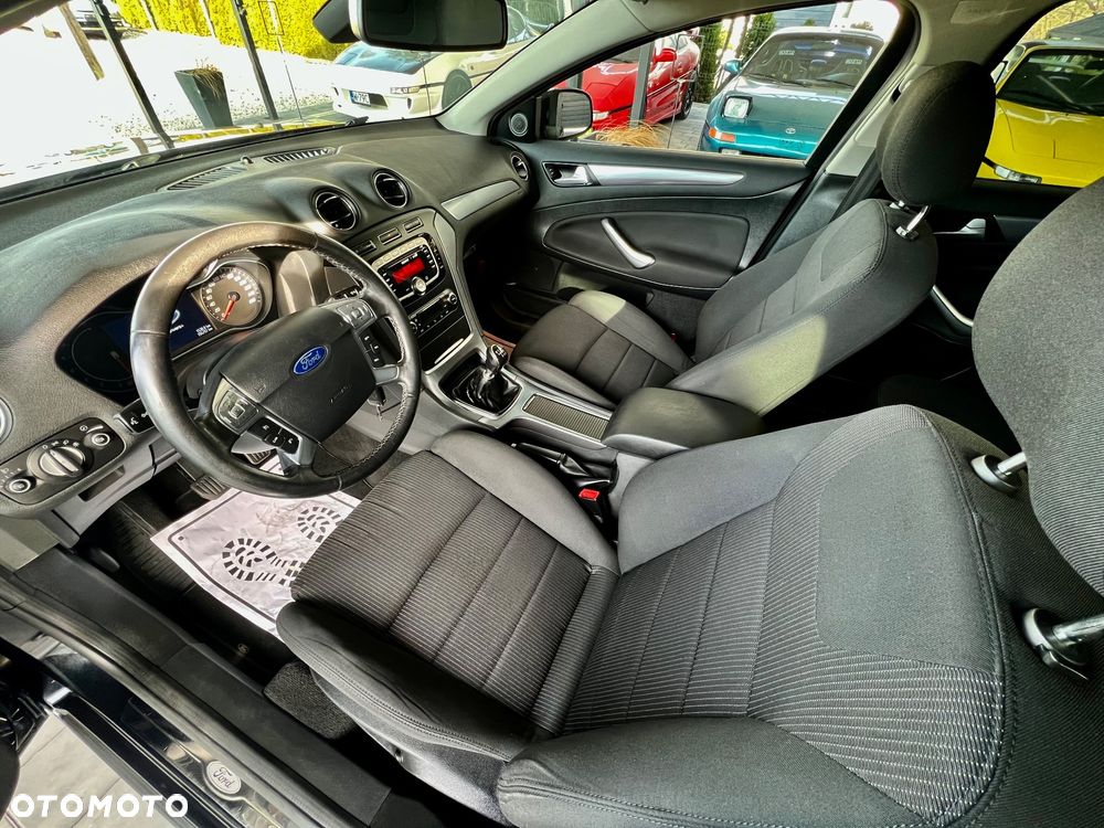 Ford Mondeo - 6