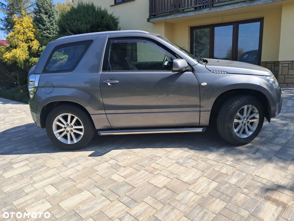 Suzuki Grand Vitara 1.6 De luxe - 4