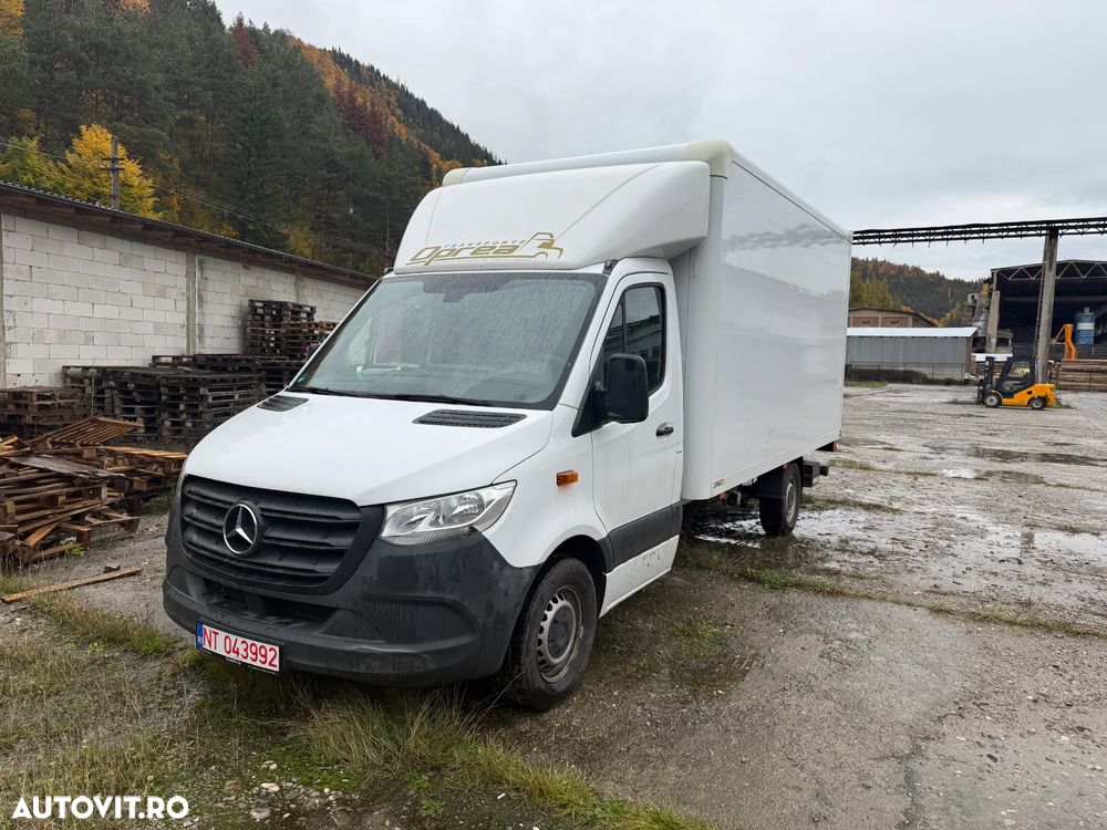 Mercedes-Benz SPRINTER 317 - 1