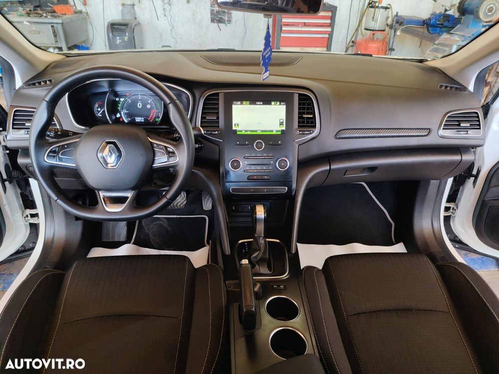 Renault Megane BLUE dCi 115 EDC BUSINESS EDITION - 8