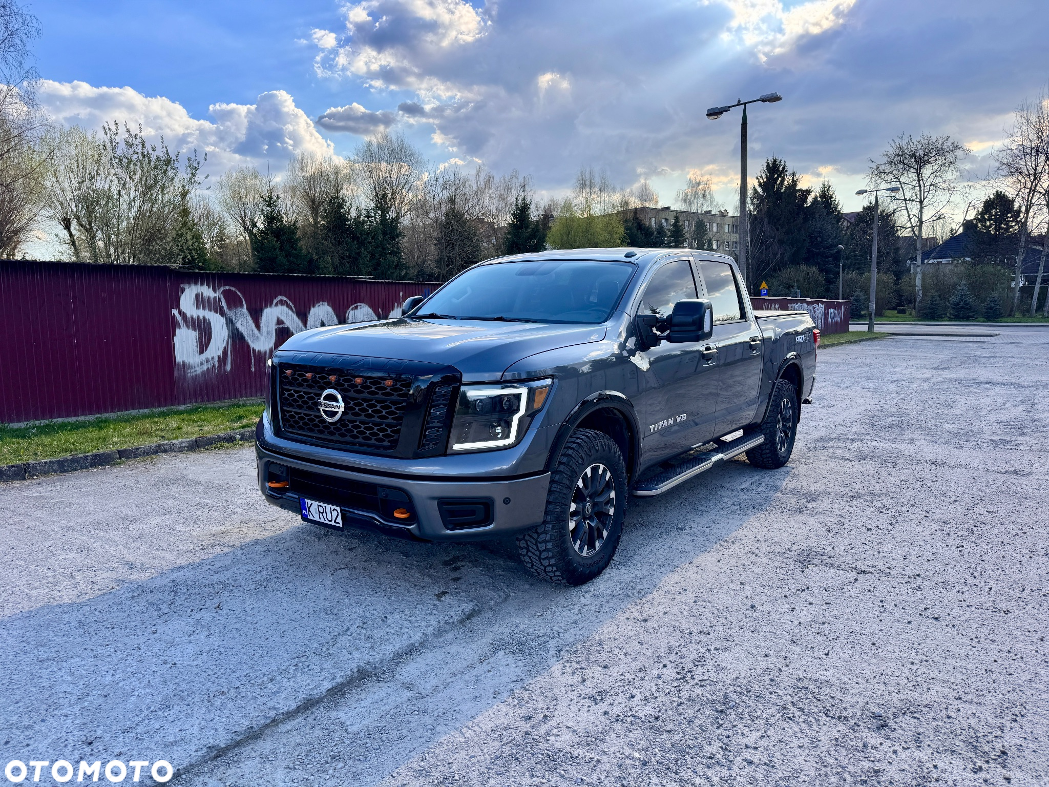 Nissan Titan