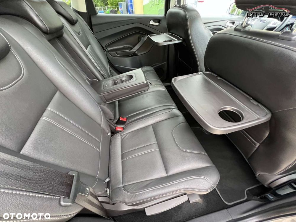 Ford Kuga - 21