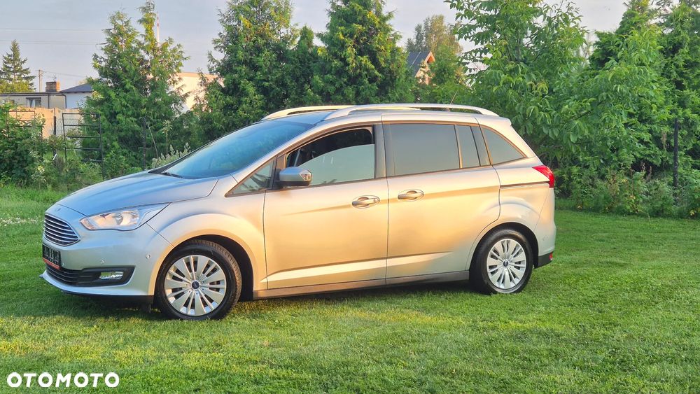 Ford Grand C-MAX - 5