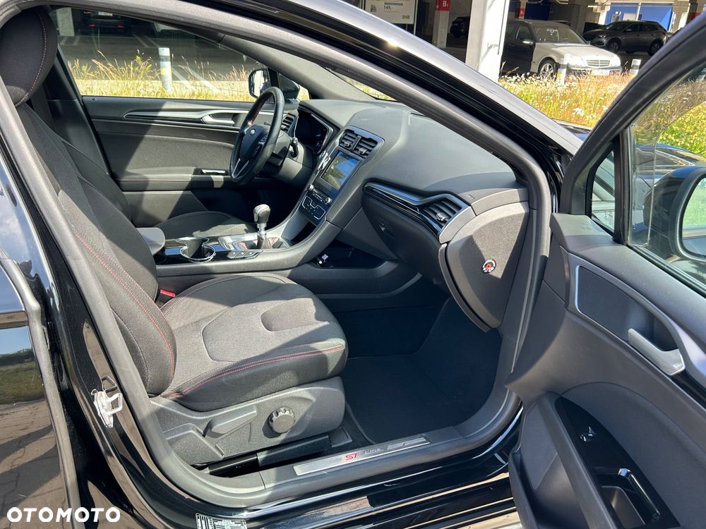 Ford Mondeo 1.5 EcoBoost ST-Line - 21