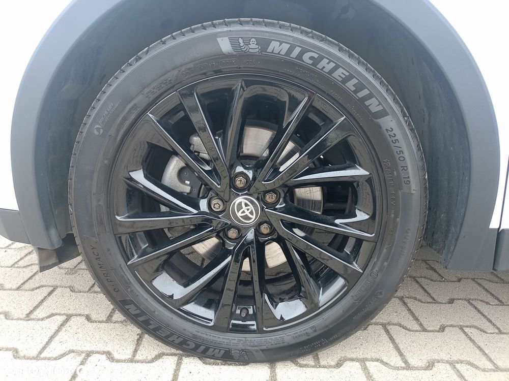 Toyota C-HR - 10