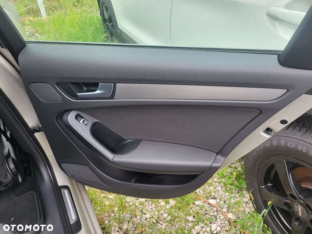 Audi A4 Limousine 1.8 TFSI Attraction - 24