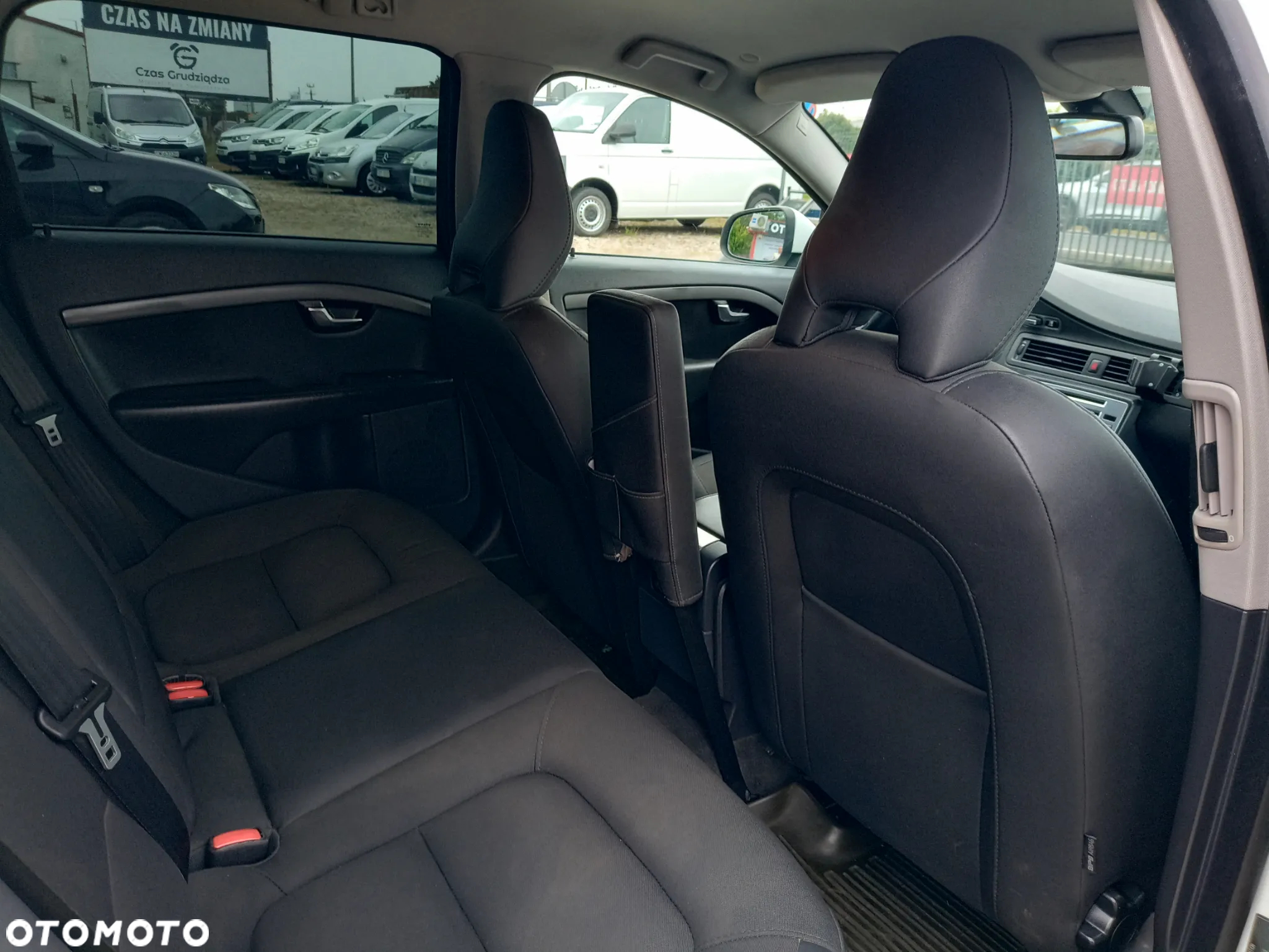 Volvo V70 1.6D DRIVe Kinetic - 17