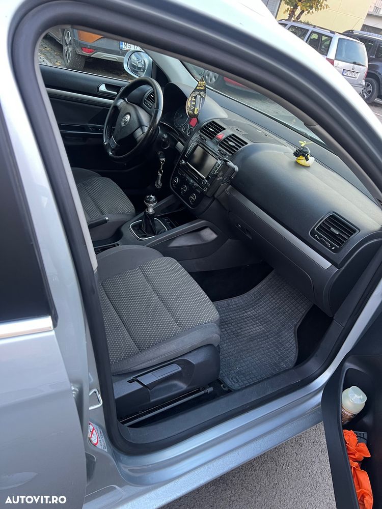 Volkswagen Golf Variant 2.0 TDI Comfortline DPF - 7