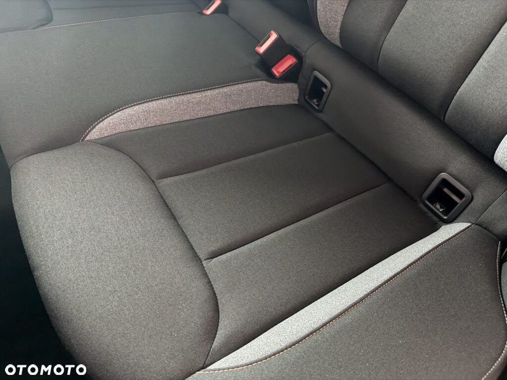 Skoda Scala 1.0 TSI Drive DSG - 24