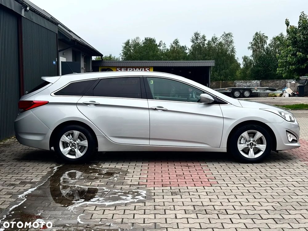 Hyundai i40 i40cw 1.7 CRDi Fifa World Cup Edition - 11