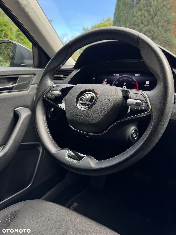 Skoda Superb 1.5 TSI Ambition DSG - 17