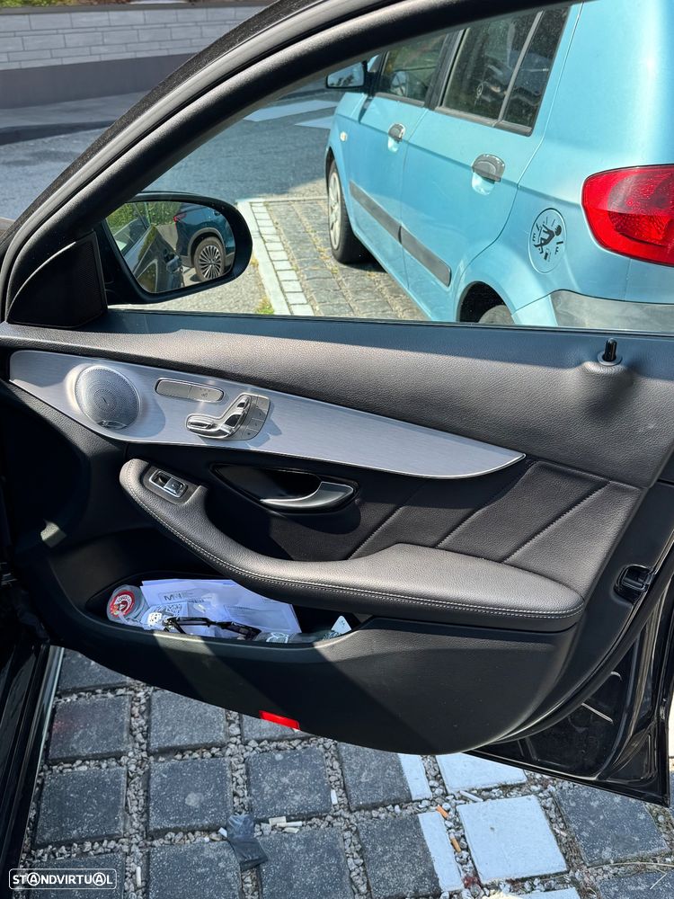 Mercedes-Benz C 300 BlueTEC Hybrid AMG Line - 5