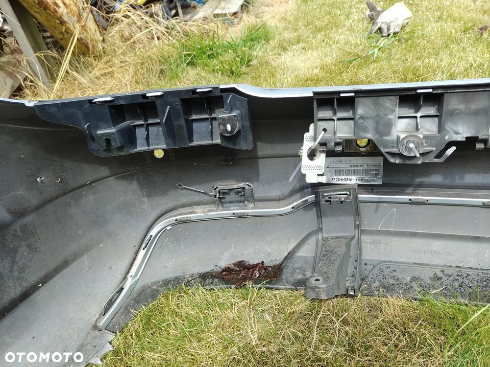 MERCEDES W204 LIft AMG SEDAN Zderzak tylny tył tyl pdc - 18