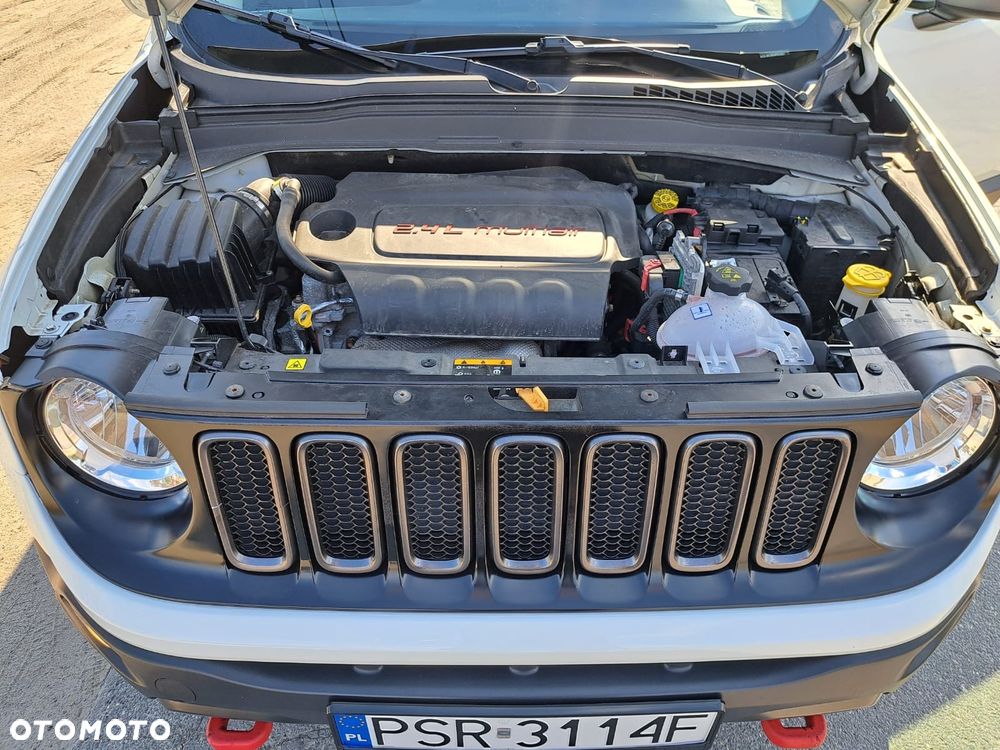 Jeep Renegade - 23