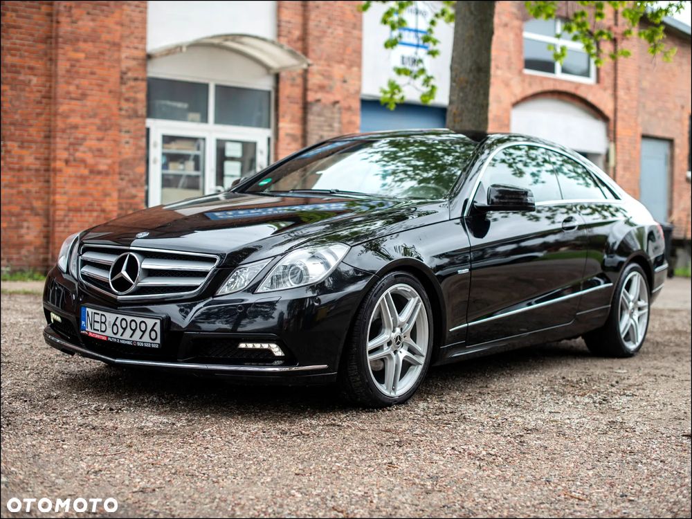 Mercedes-Benz Klasa E 250 BlueEFFICIENCY 7G-TRONIC Avantgarde - 7
