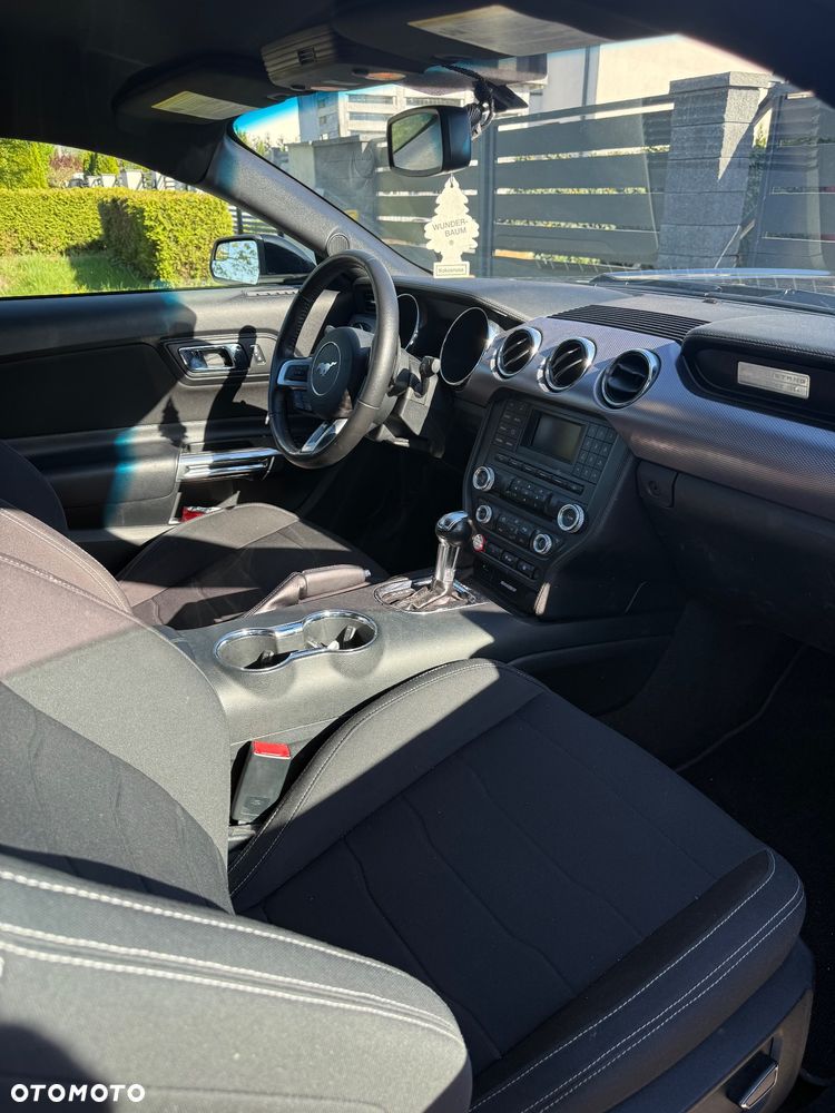 Ford Mustang 5.0 Ti-VCT V8 GT - 8