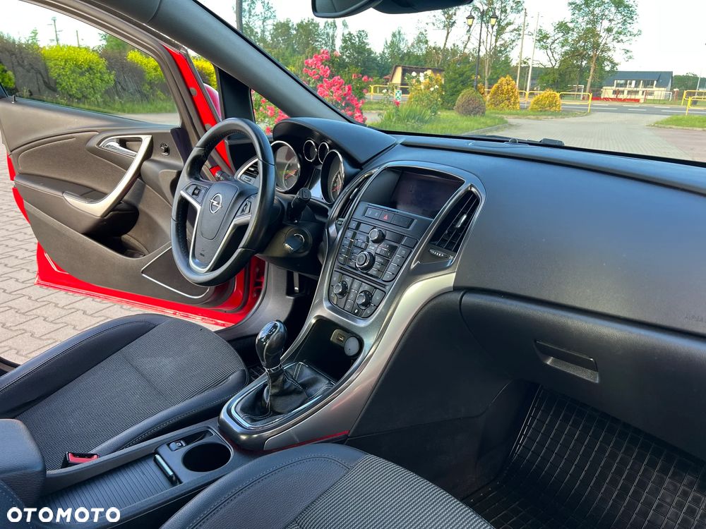 Opel Astra 1.6 NAVI - 14