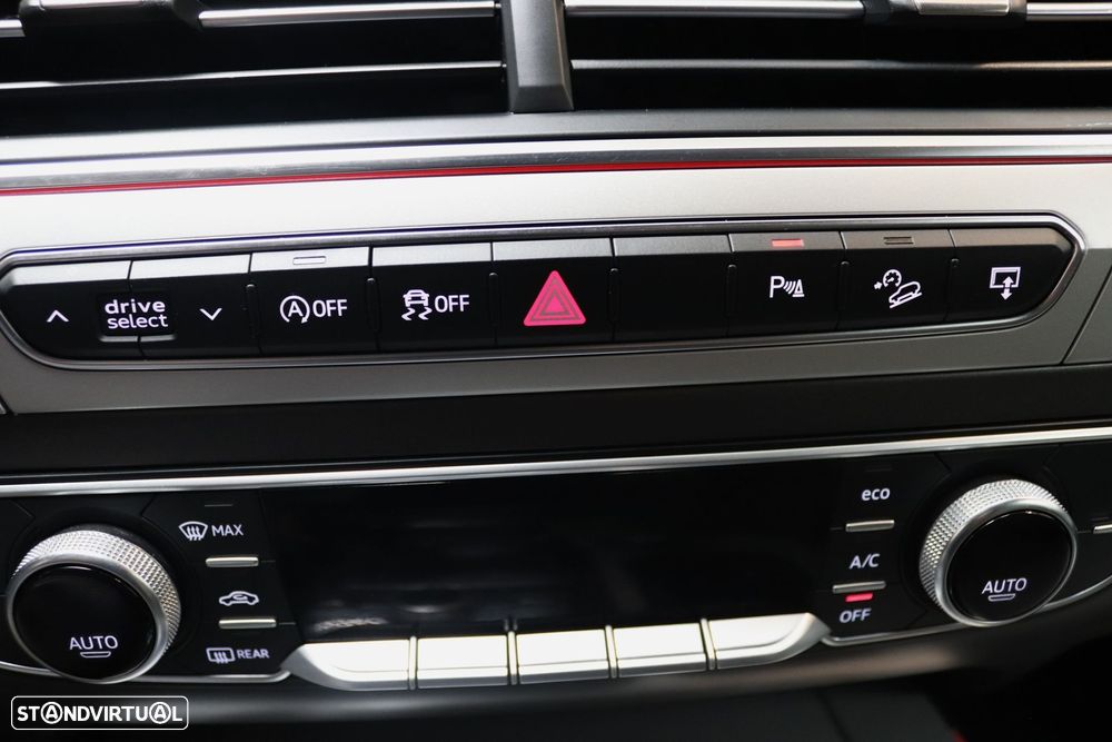 Audi Q7 3.0 TDI quattro tiptronic 7L - 34