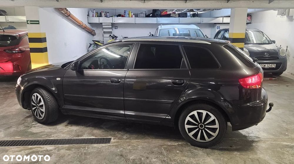 Audi A3 Sportback - 3